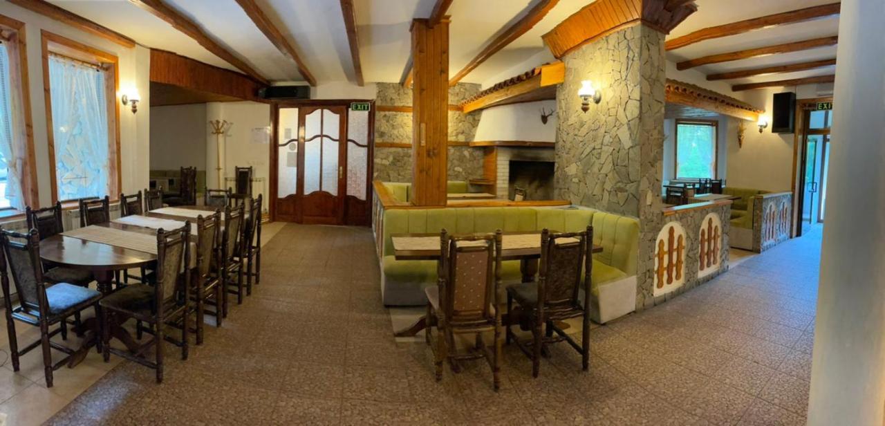 Hotel Paradise Place Kalofer Luaran gambar